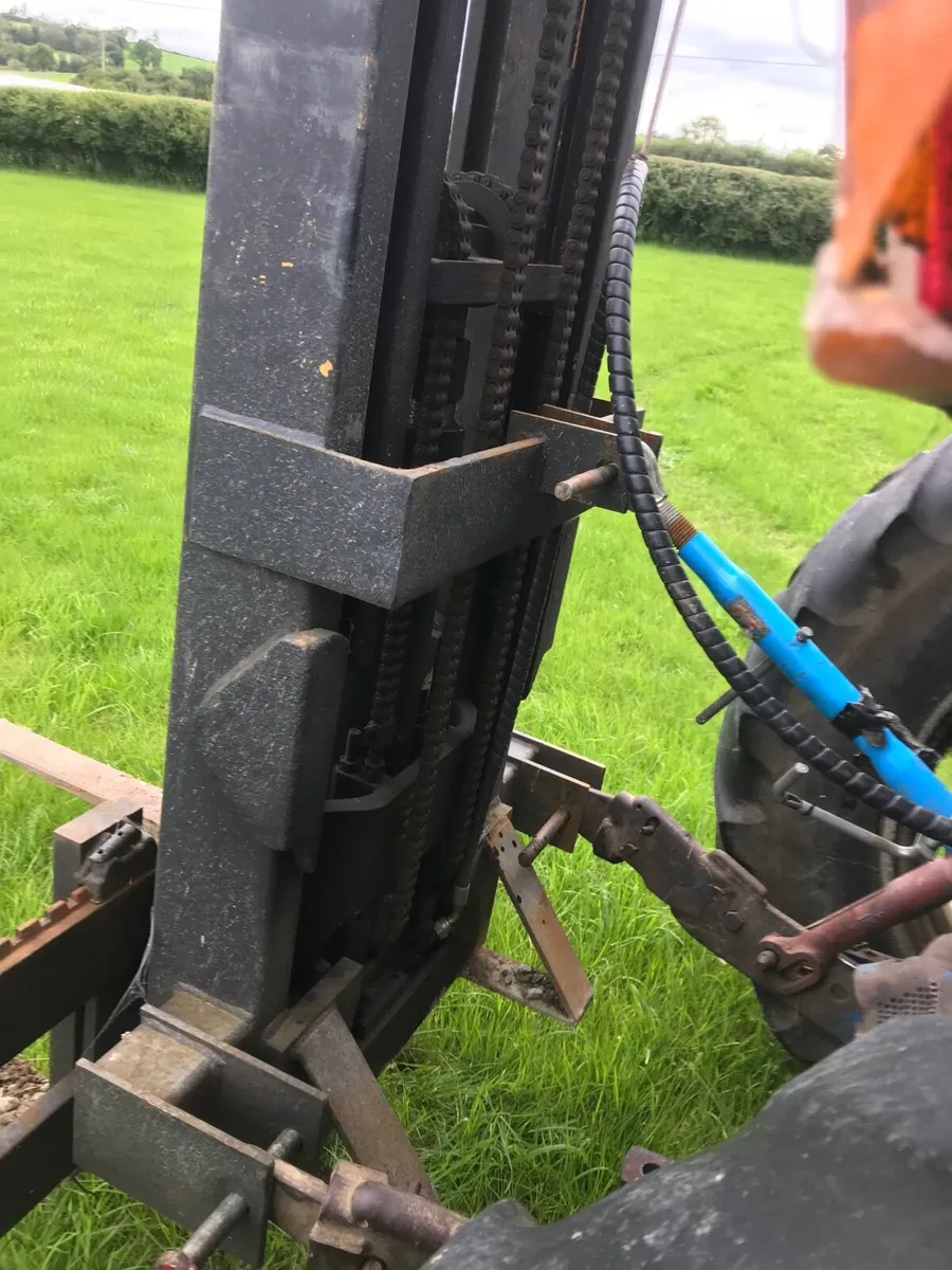 Tractor - Image 4