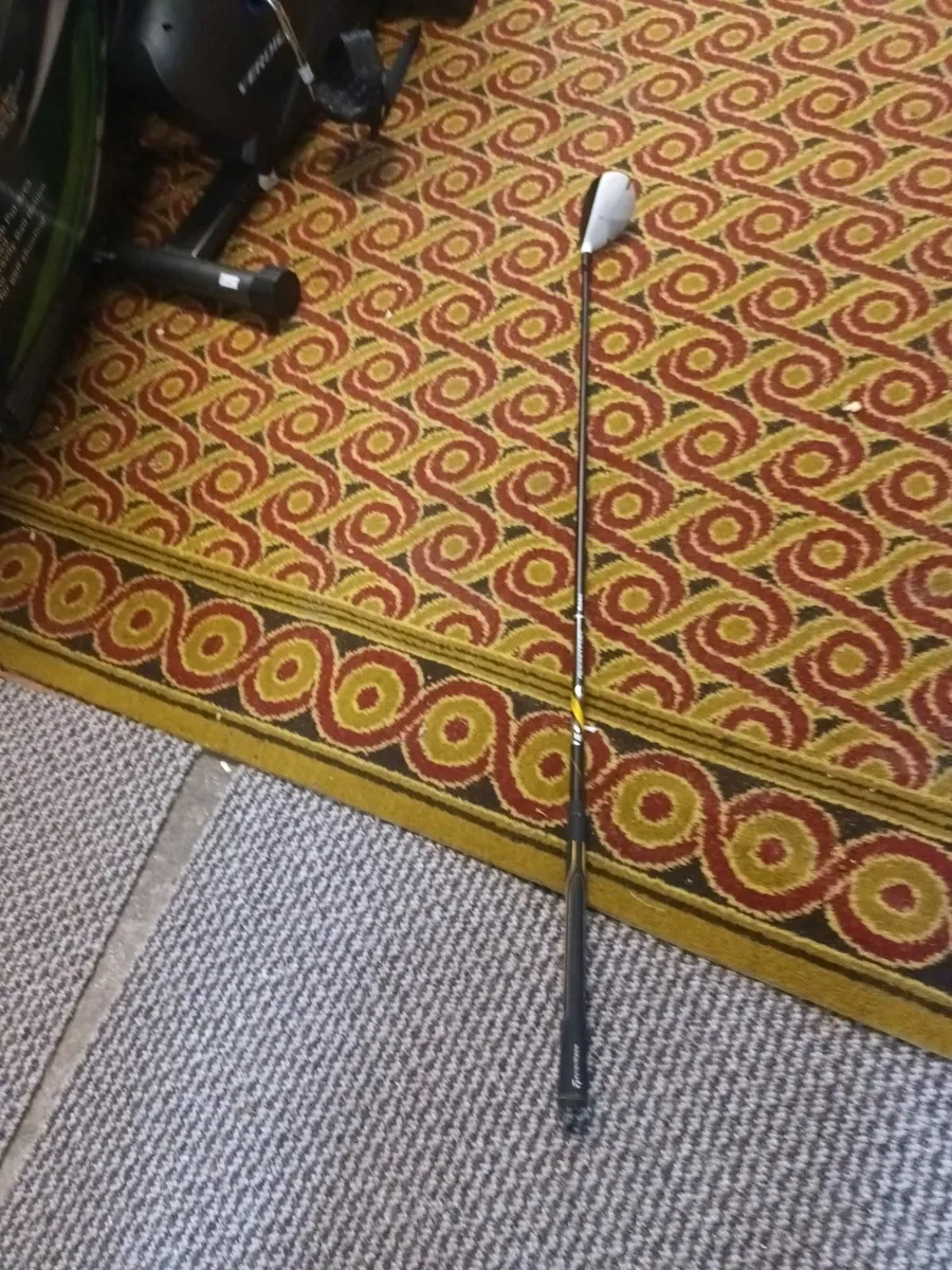Golf club - Image 1