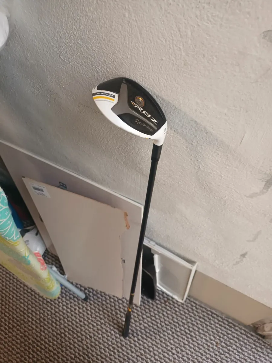 Golf club - Image 2