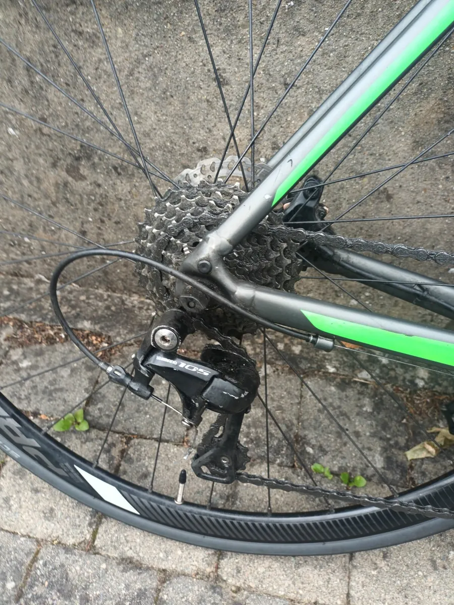 Roadbike - Image 2