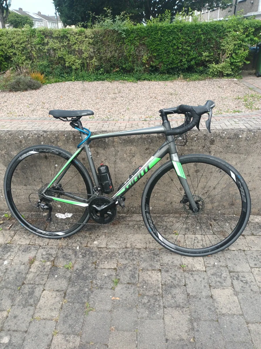 Roadbike - Image 4