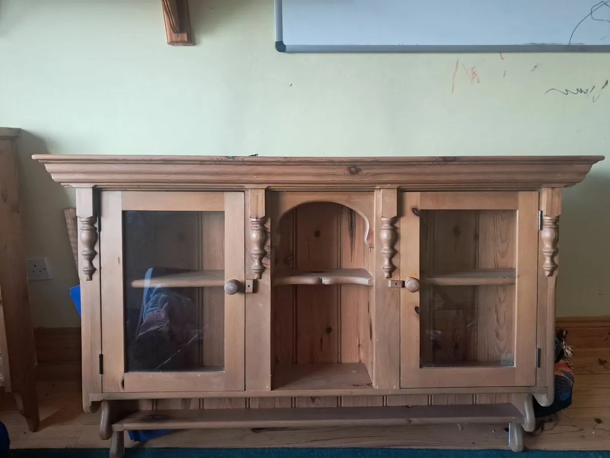 Cabinet - Image 3