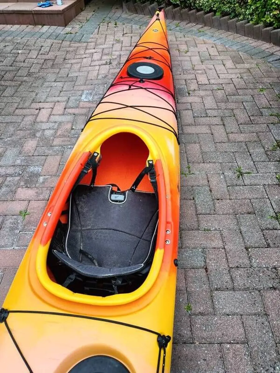 sea kayak - Image 4
