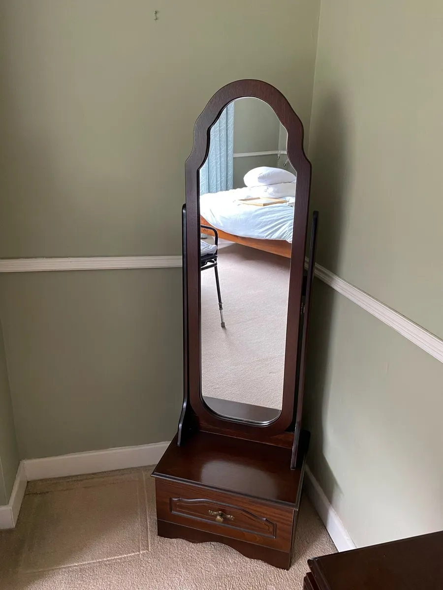 Rossmore Floor Standing Mirror