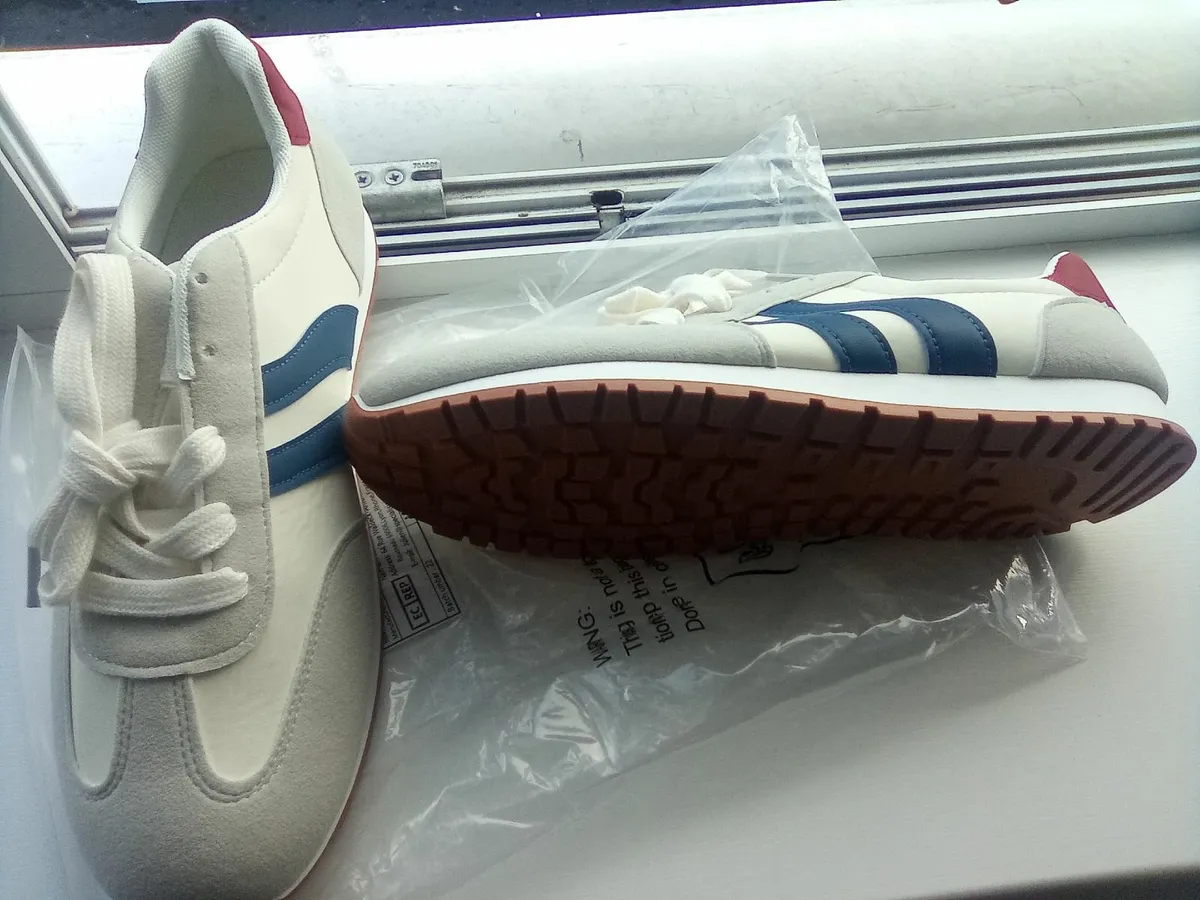 footwear - Image 2