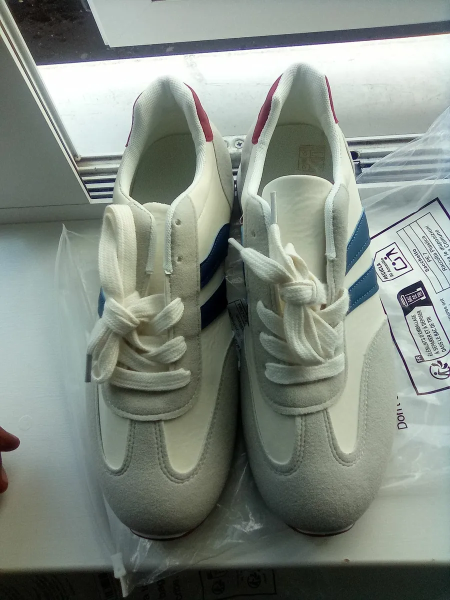 footwear - Image 3