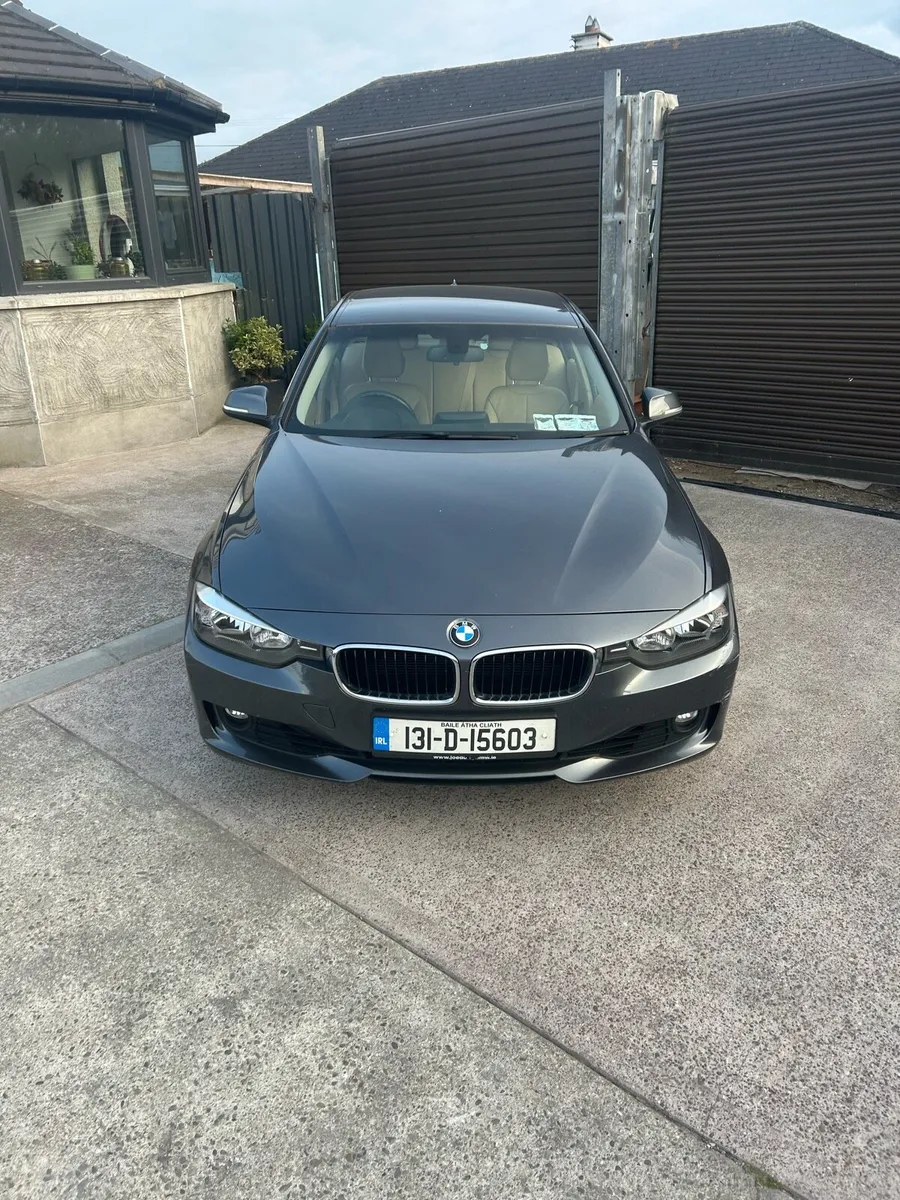 BMW 320 - Image 2