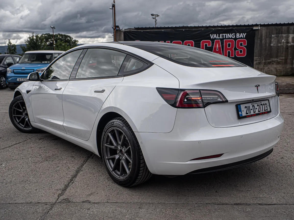 2021 Tesla Model 3/44k kms/Irish/1yr warranty - Image 3