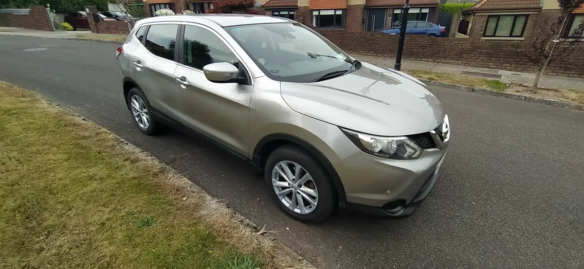Nissan Qashqai 2014, Low KM - 155k - Image 2