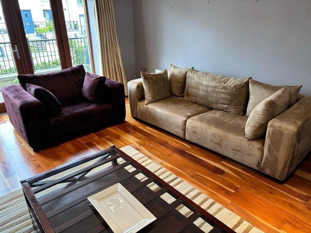 Suite - Image 1