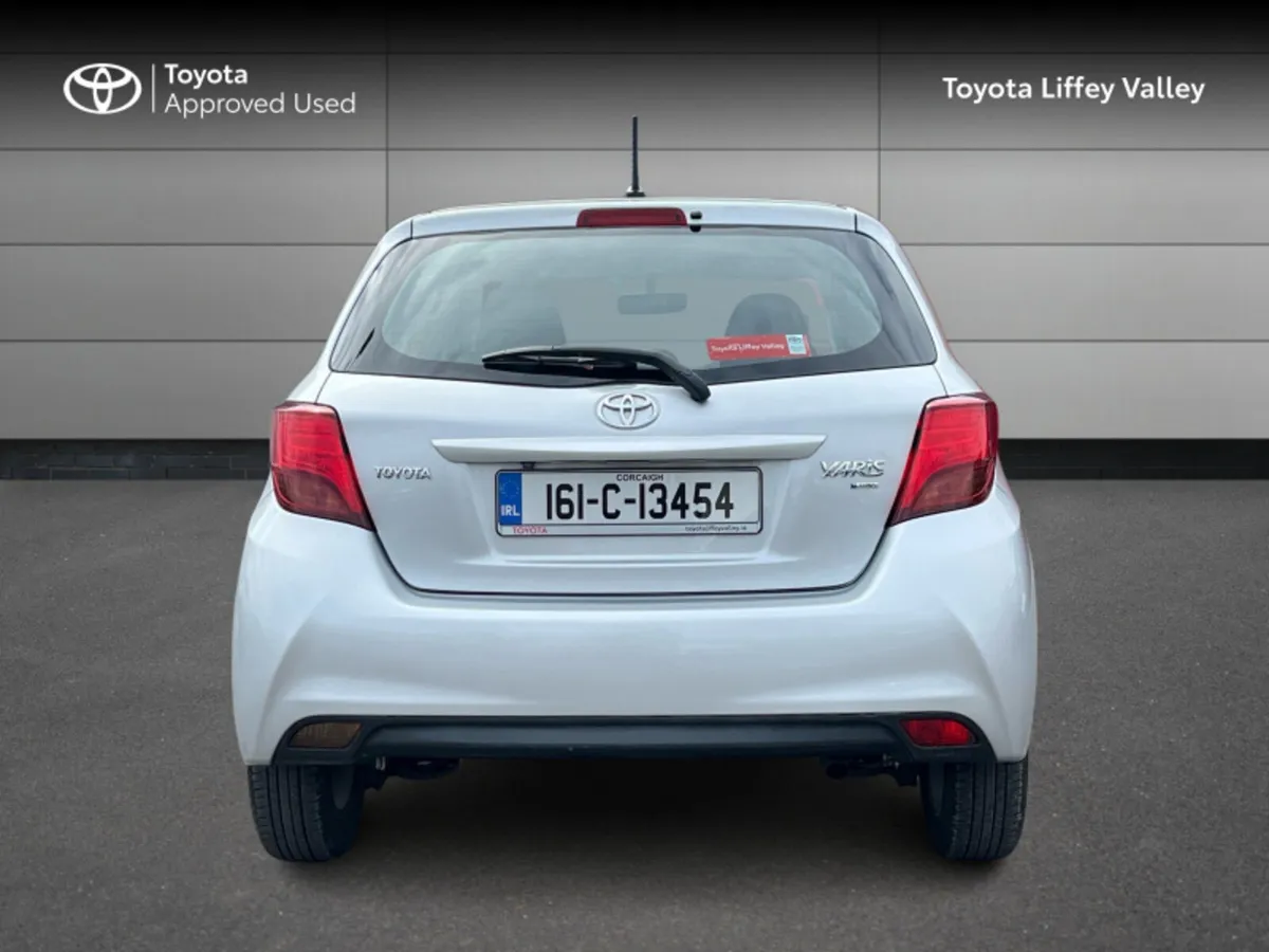 Toyota Yaris YARIS 1.33 5DR LUNA - Image 4