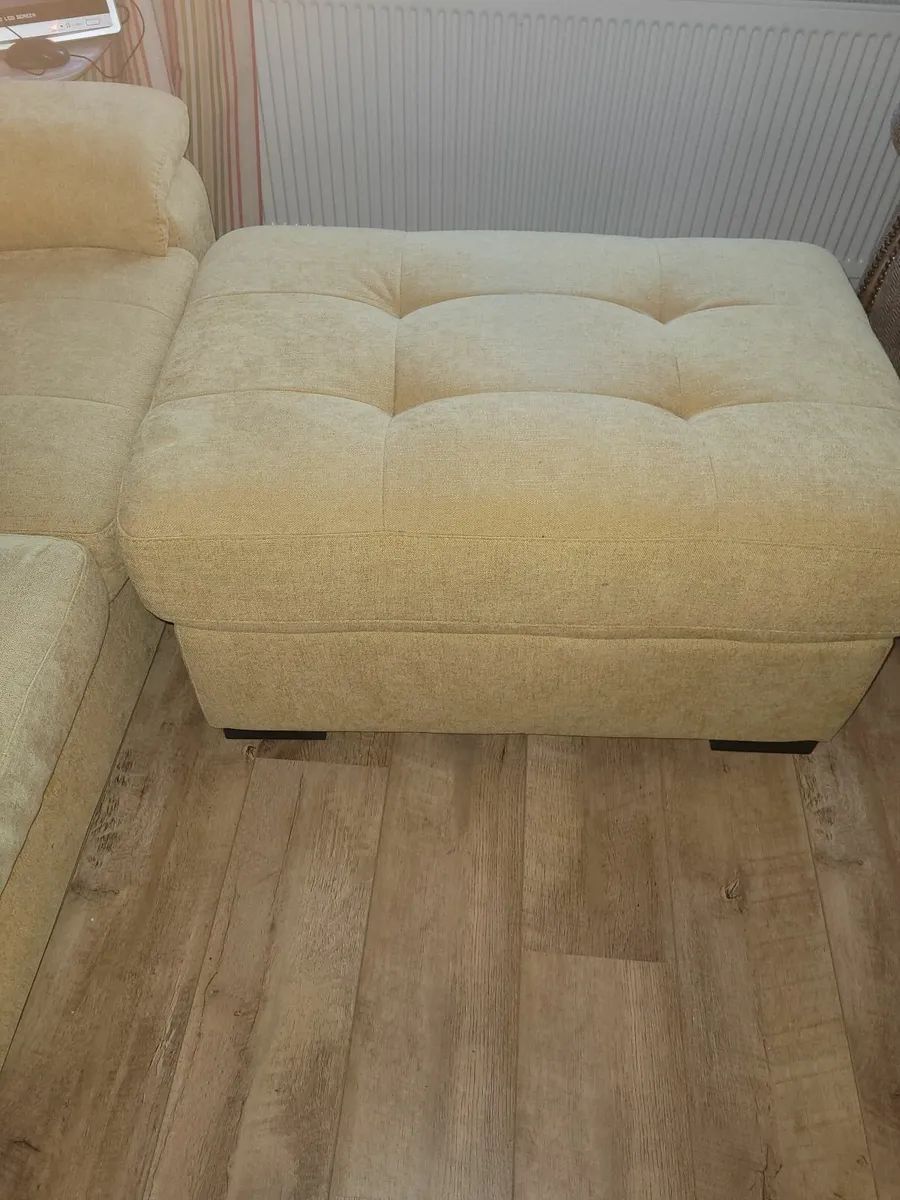 3 seater Sofa and matching footrest - Image 3