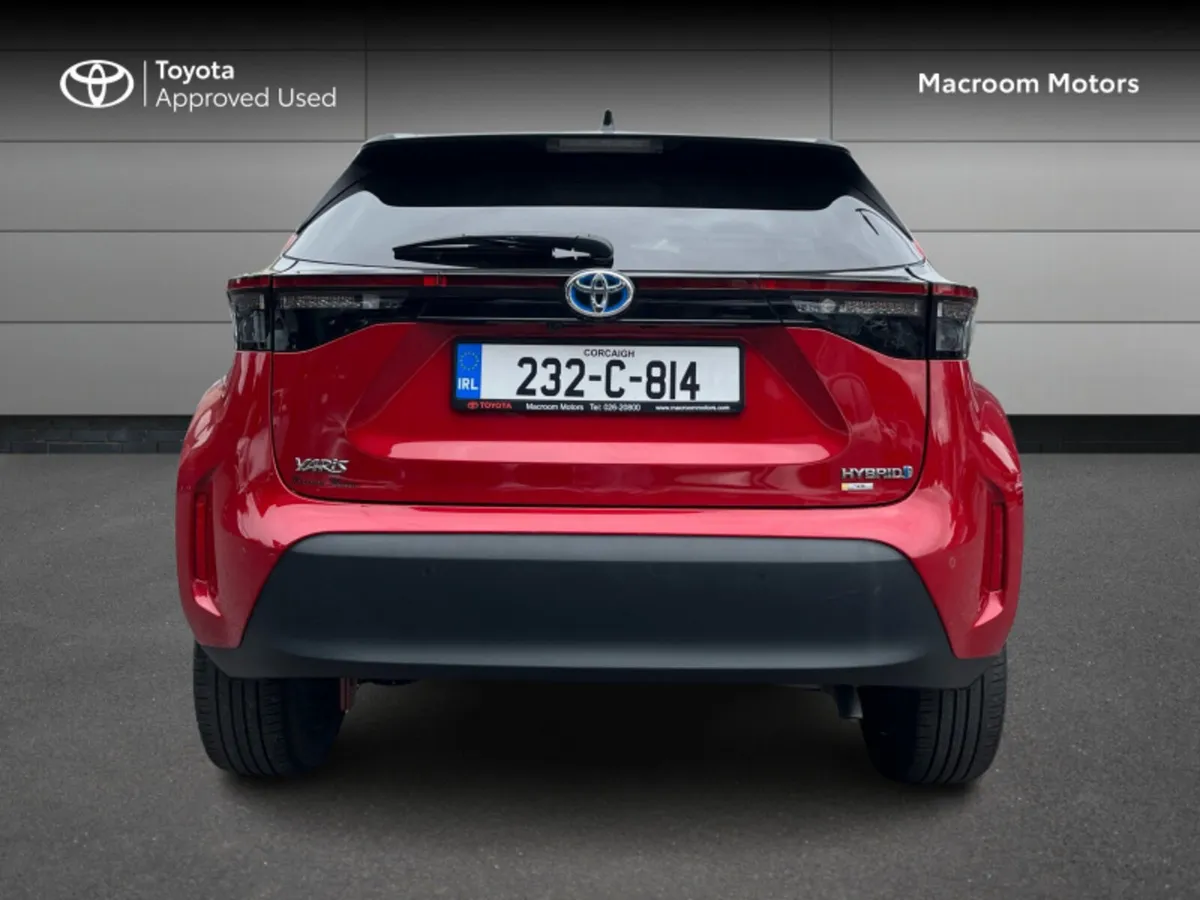 Toyota Yaris CR CROSS SOL 4DR AUTO - Image 4