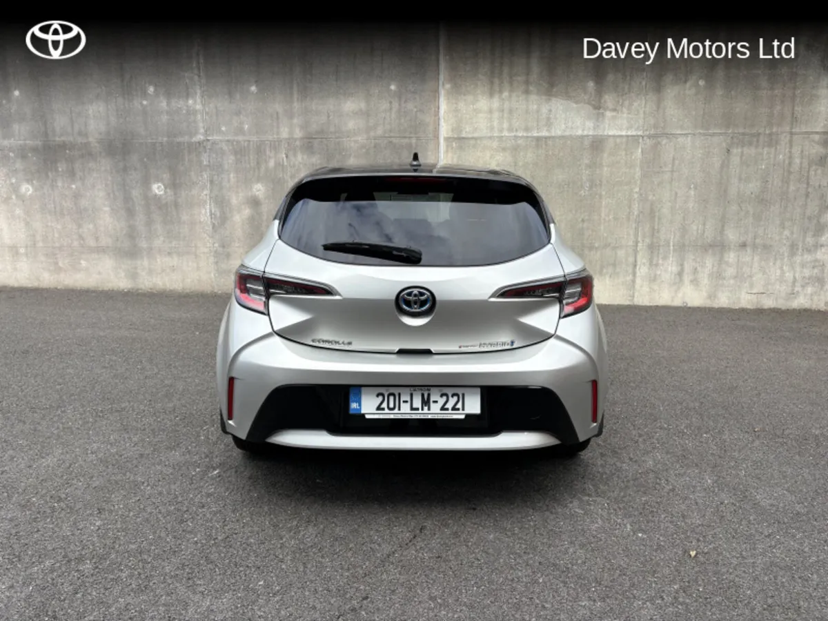 Toyota Corolla HYBRID L/SPORT 4DR AUTO CHYBRID HB - Image 4