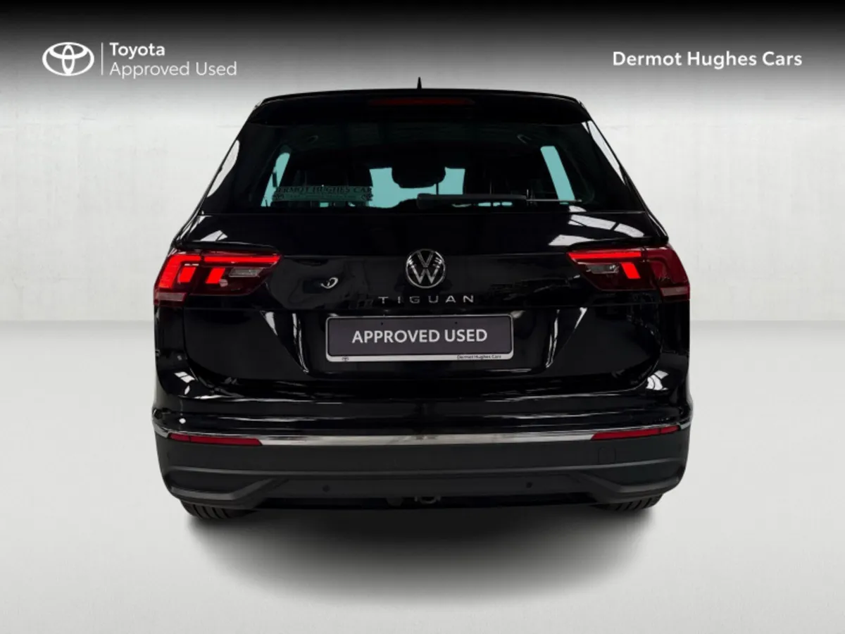 Volkswagen Tiguan LIFE 2.0 TDI MANUAL 6SPEED FWD 1 - Image 4