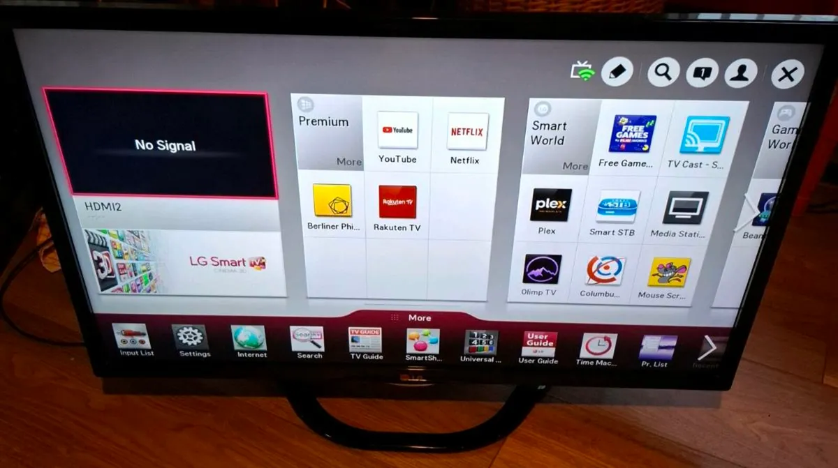 32 INCH SMART TV