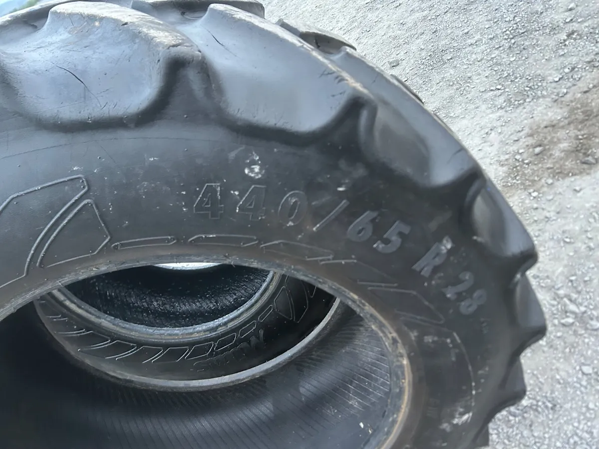 Mitas 440/65 R28 Tyres - Image 4