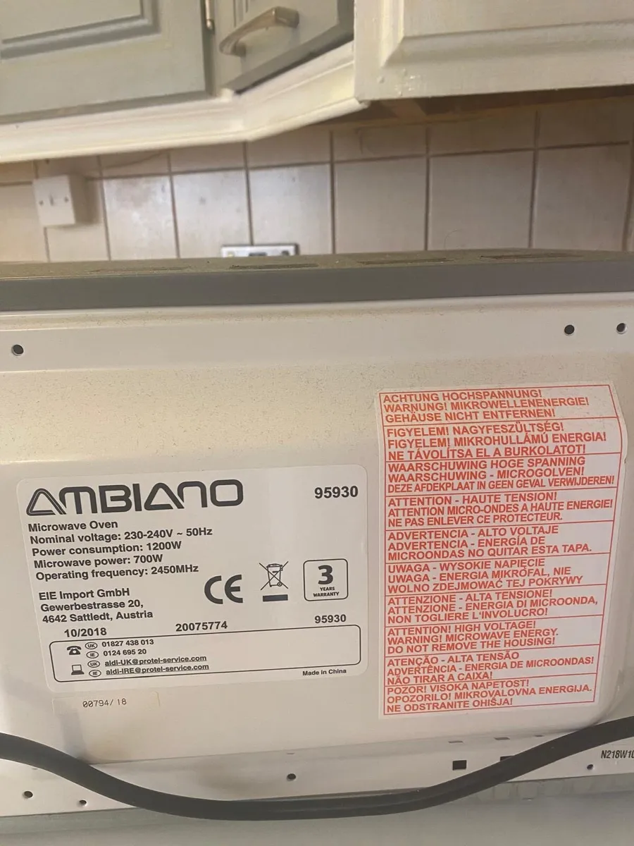 Microwave - Image 2