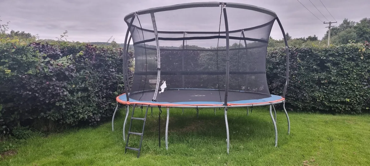 Trampoline - Image 1