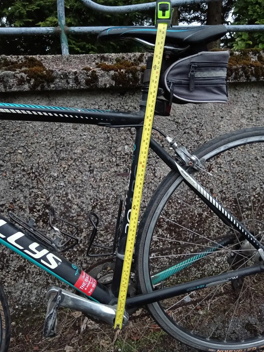 Kellys ARC 30 road bike - Image 4