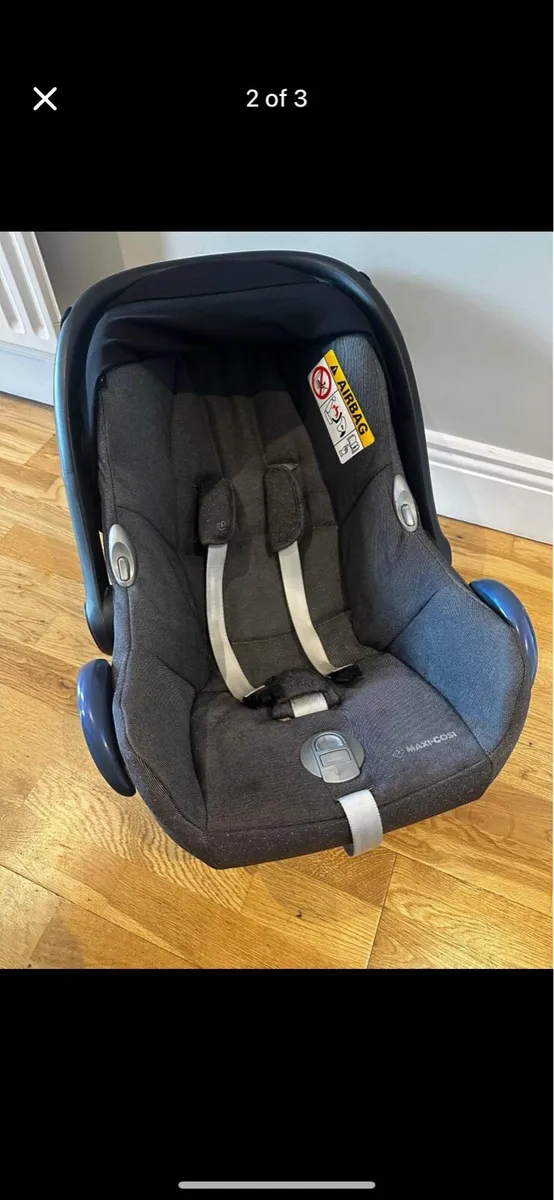 Maxi Cosi & Isofix Base - Image 2