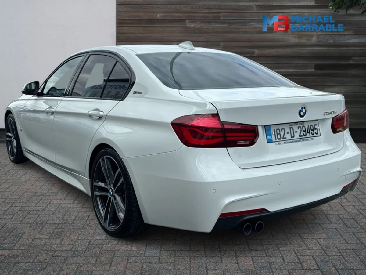 BMW 3 Series 2.0l Petrol Plug-in Hybrid Automatic - Image 4