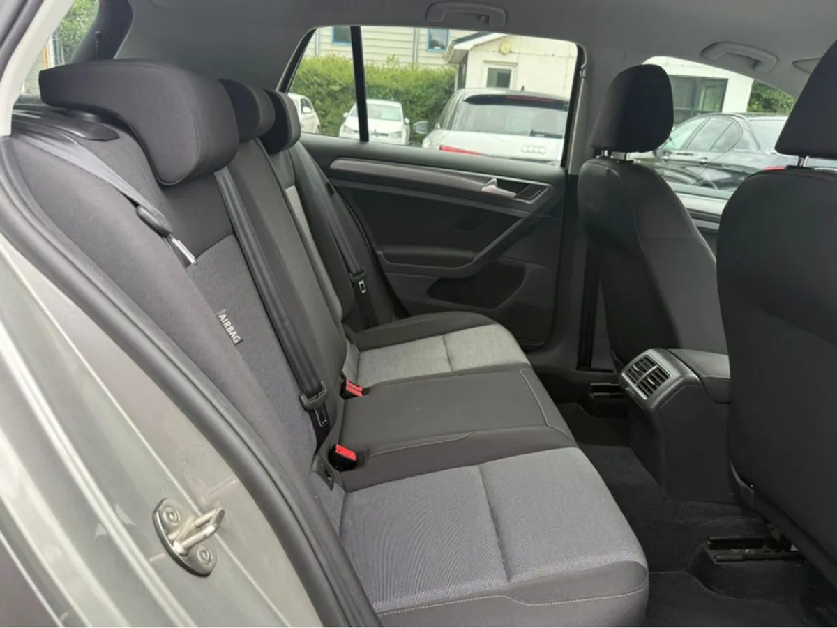 Volkswagen Golf 1.2 TSI Auto - Image 3