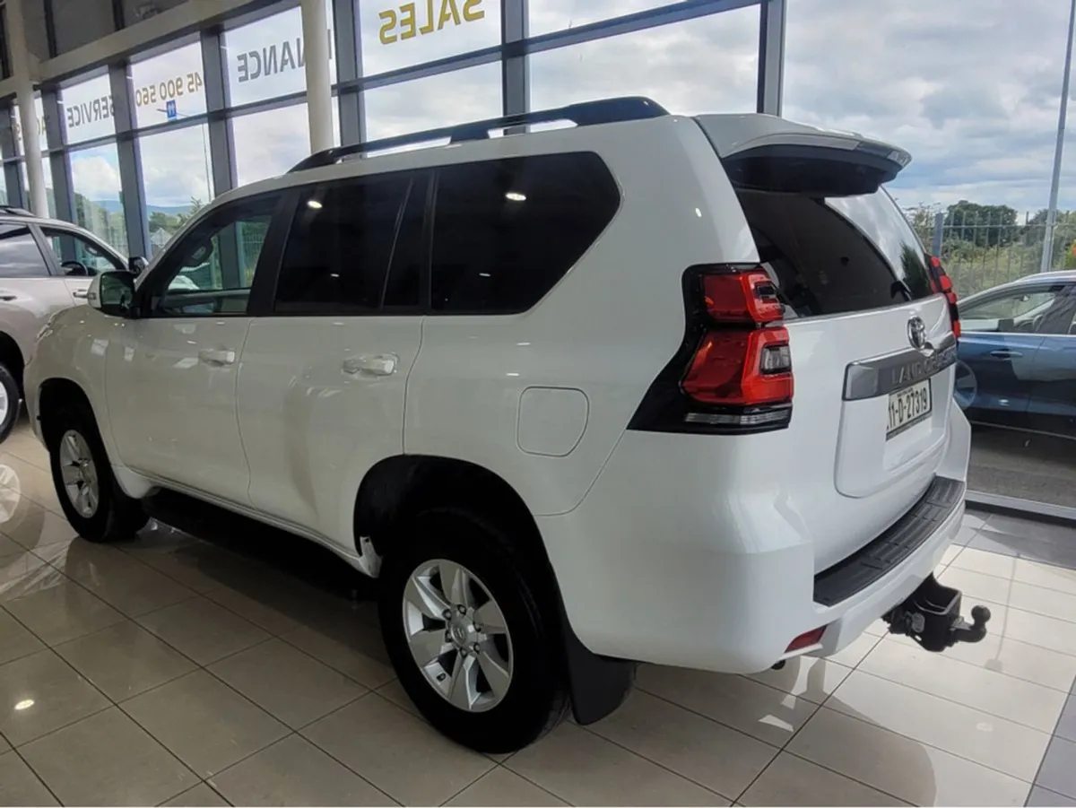 Toyota Landcruiser LWB Commercial Automatic - Image 3