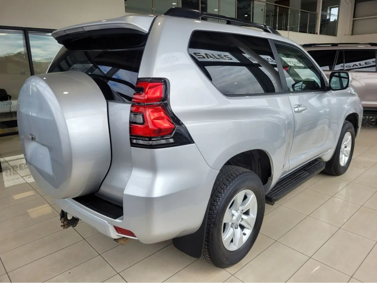 Toyota Landcruiser SWB Auto - Image 3