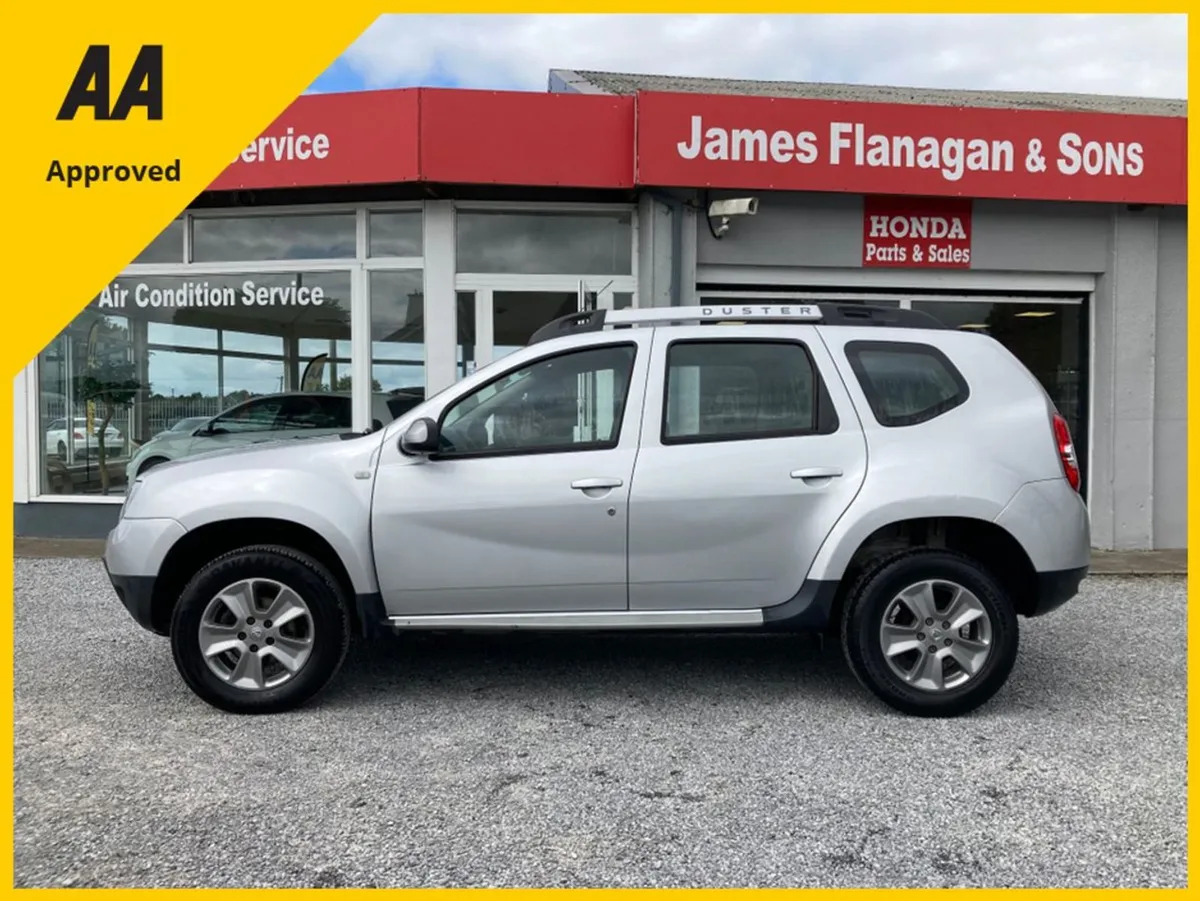 Dacia Duster Signature 1.5 DCI 110 4 4DR - Image 4
