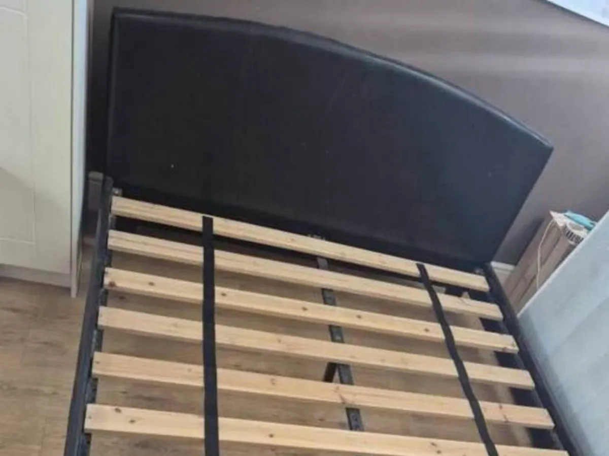 King size bed leather - Image 3