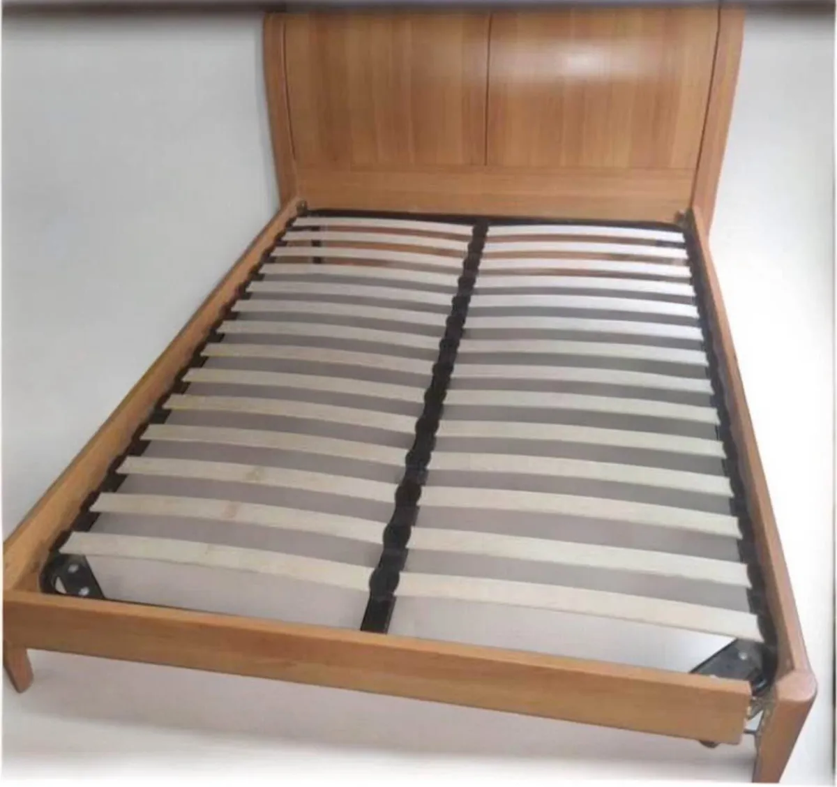 King size bedframe - Image 2