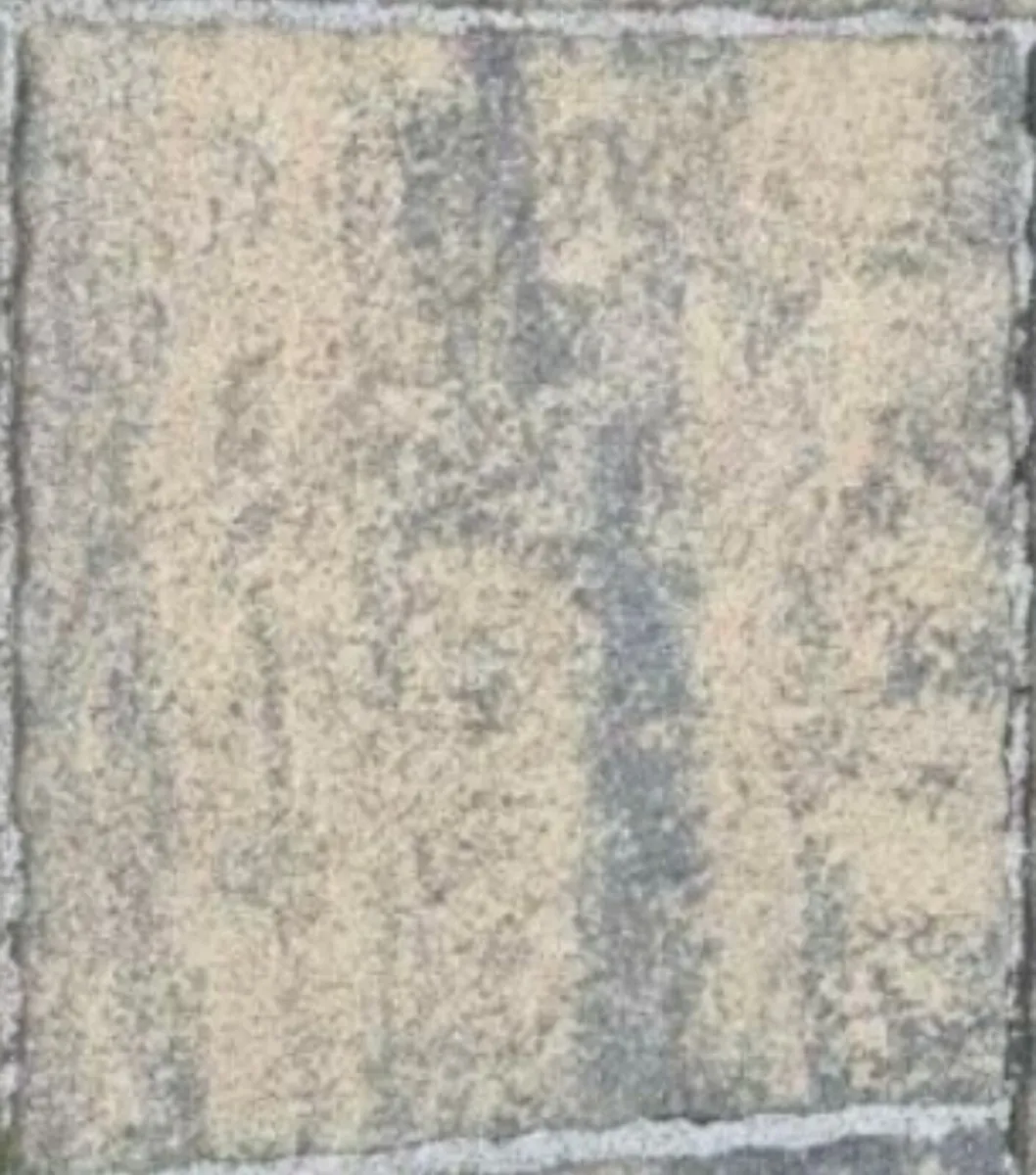 Second hand paving slabs