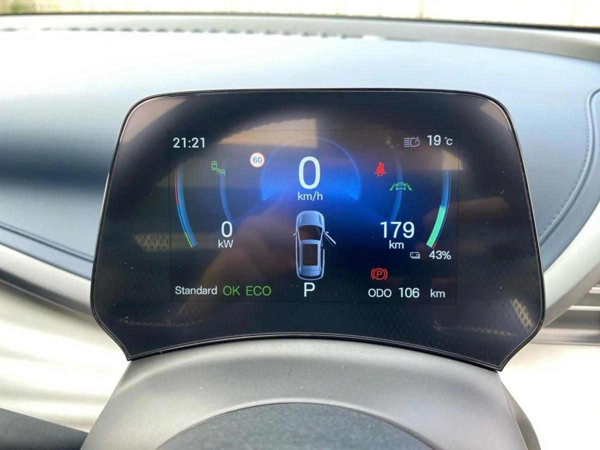 BYD ATTO 3 Design - 15.6 Electric Rotary Touchscr - Image 4