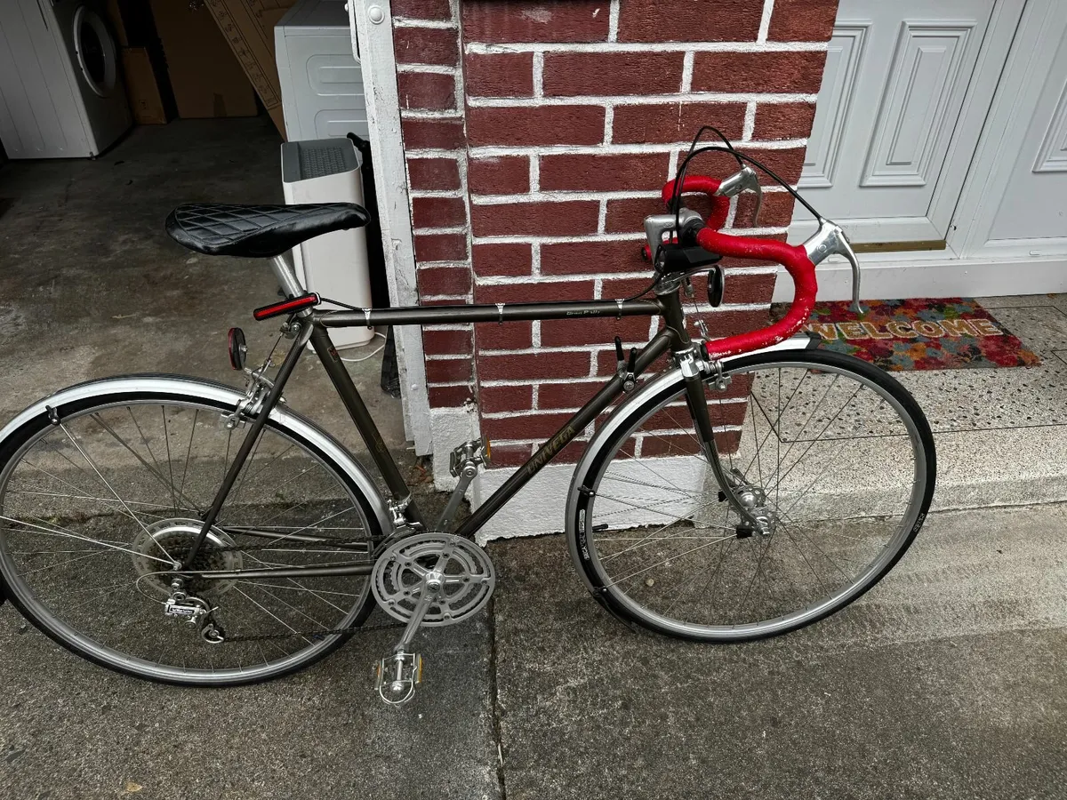 Vintage Univega Gran Rally Road Bike – 21.5"/54cm - Image 1
