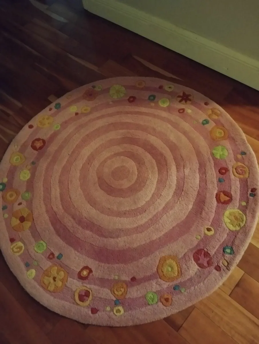 Kids Rug - Image 1