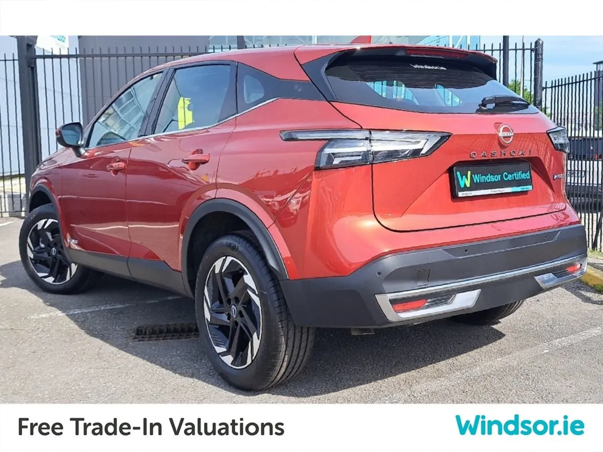 Nissan QASHQAI E-power SV Hybrid  3000 Scrappage - Image 4