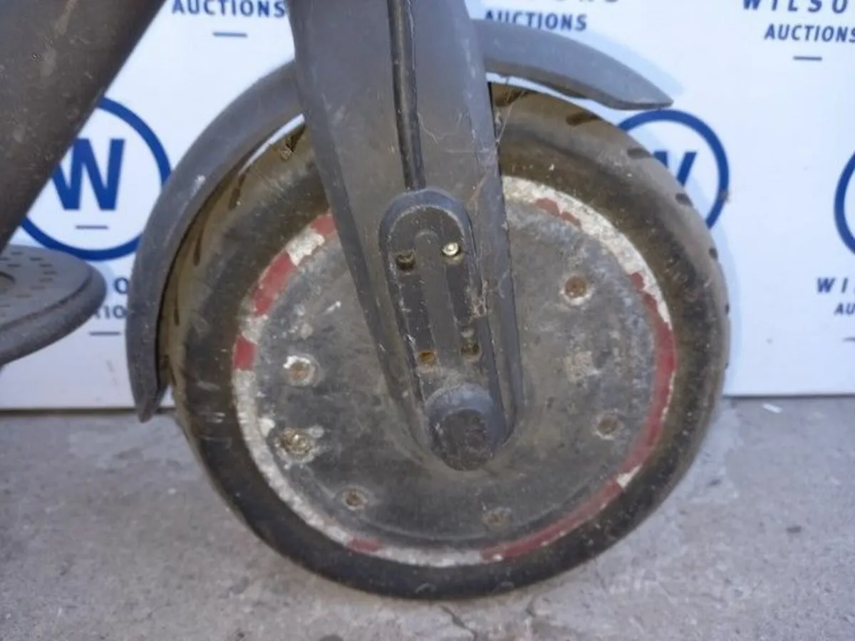Online Auction Of A Mi Electric Scooter & More! - Image 3