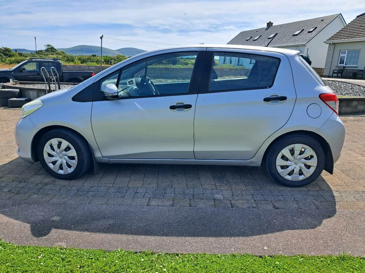 Toyota Yaris - Image 4