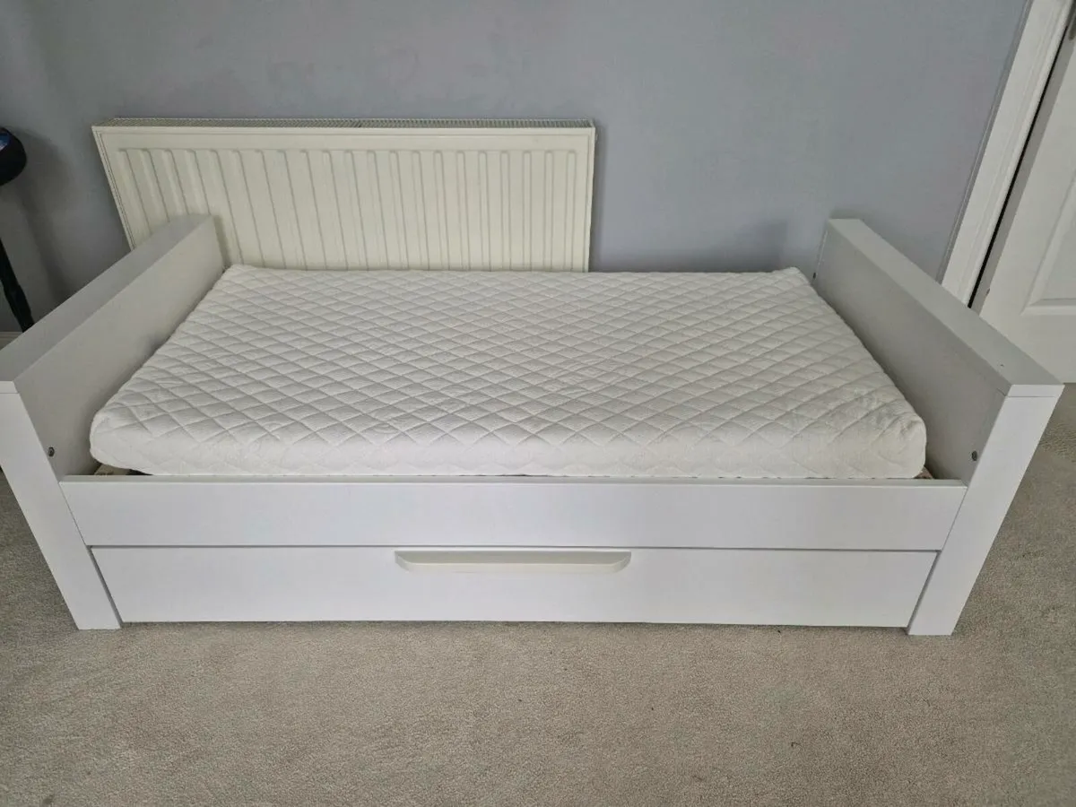 Franklin Cotbed (Silent night Matress included) - Image 2