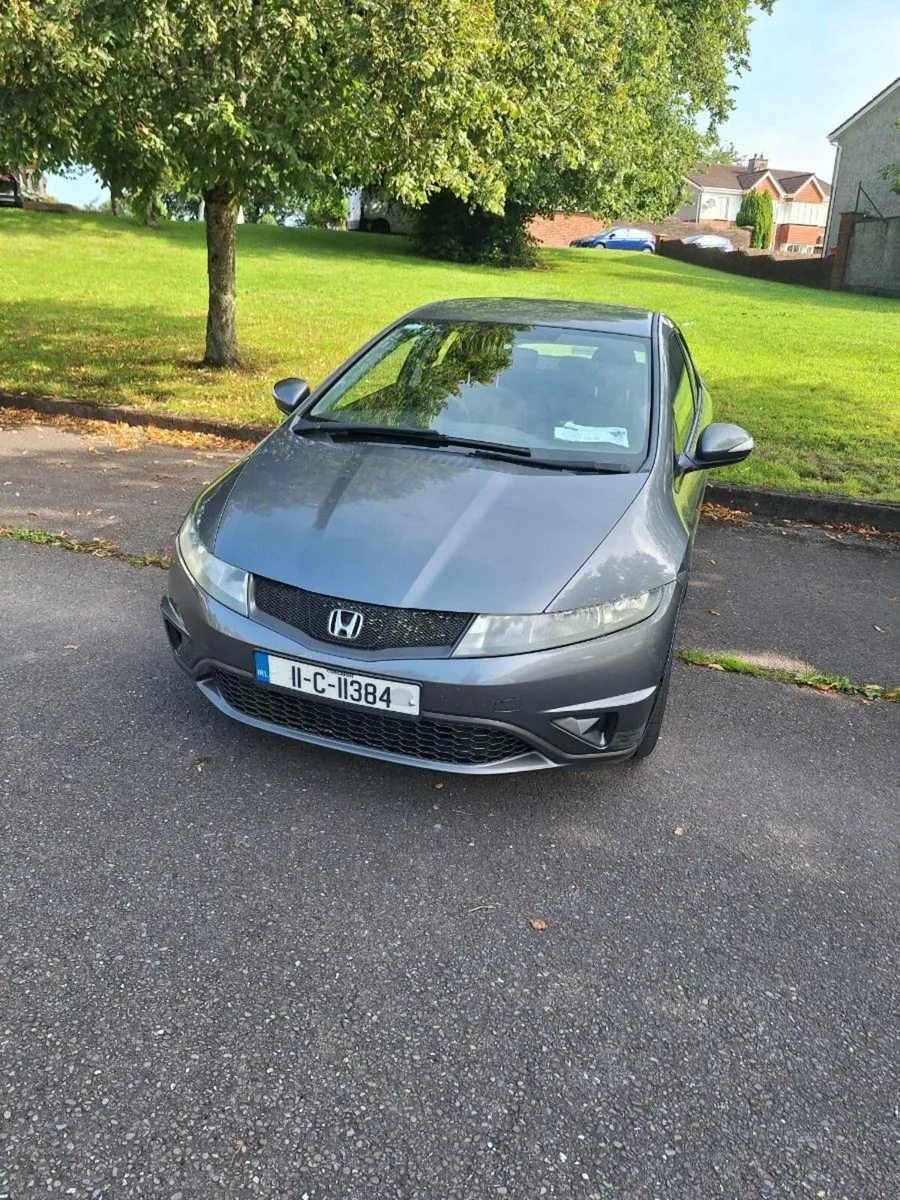 Honda Civic 2011 Petrol - Image 2