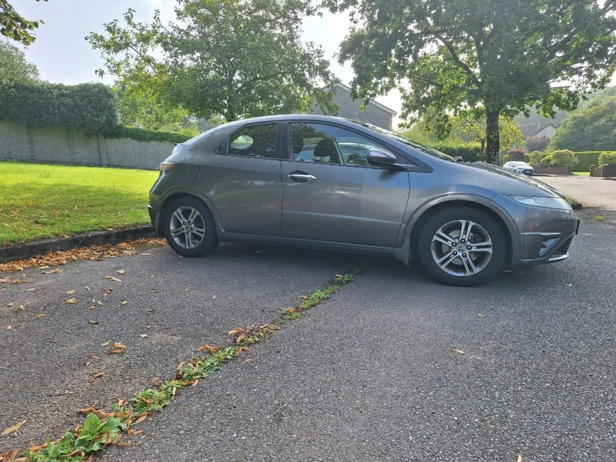 Honda Civic 2011 Petrol - Image 1