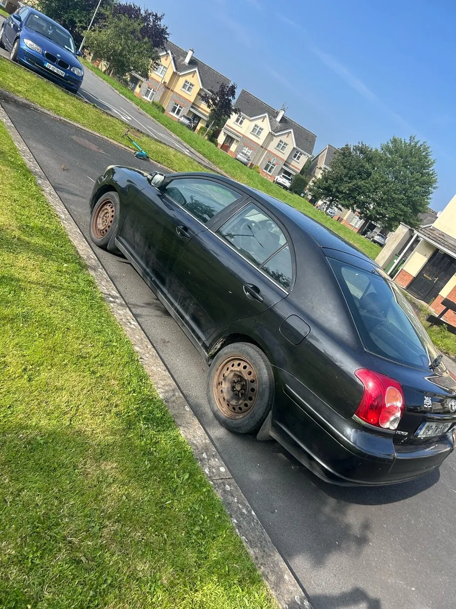 TOYOTA AVENSIS DIESEL 09 - Image 1