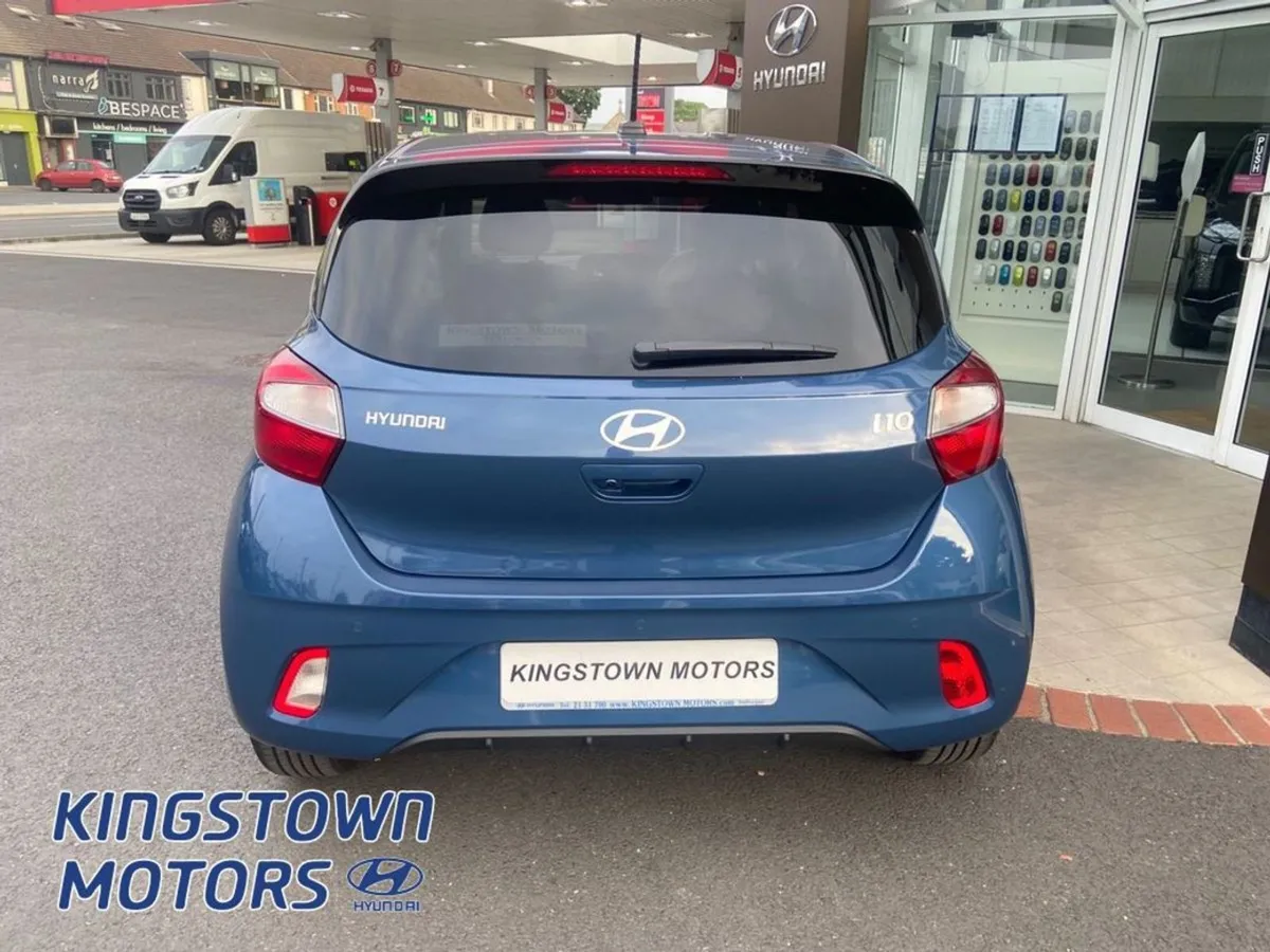 Hyundai i10 Deluxe Plus - Image 4