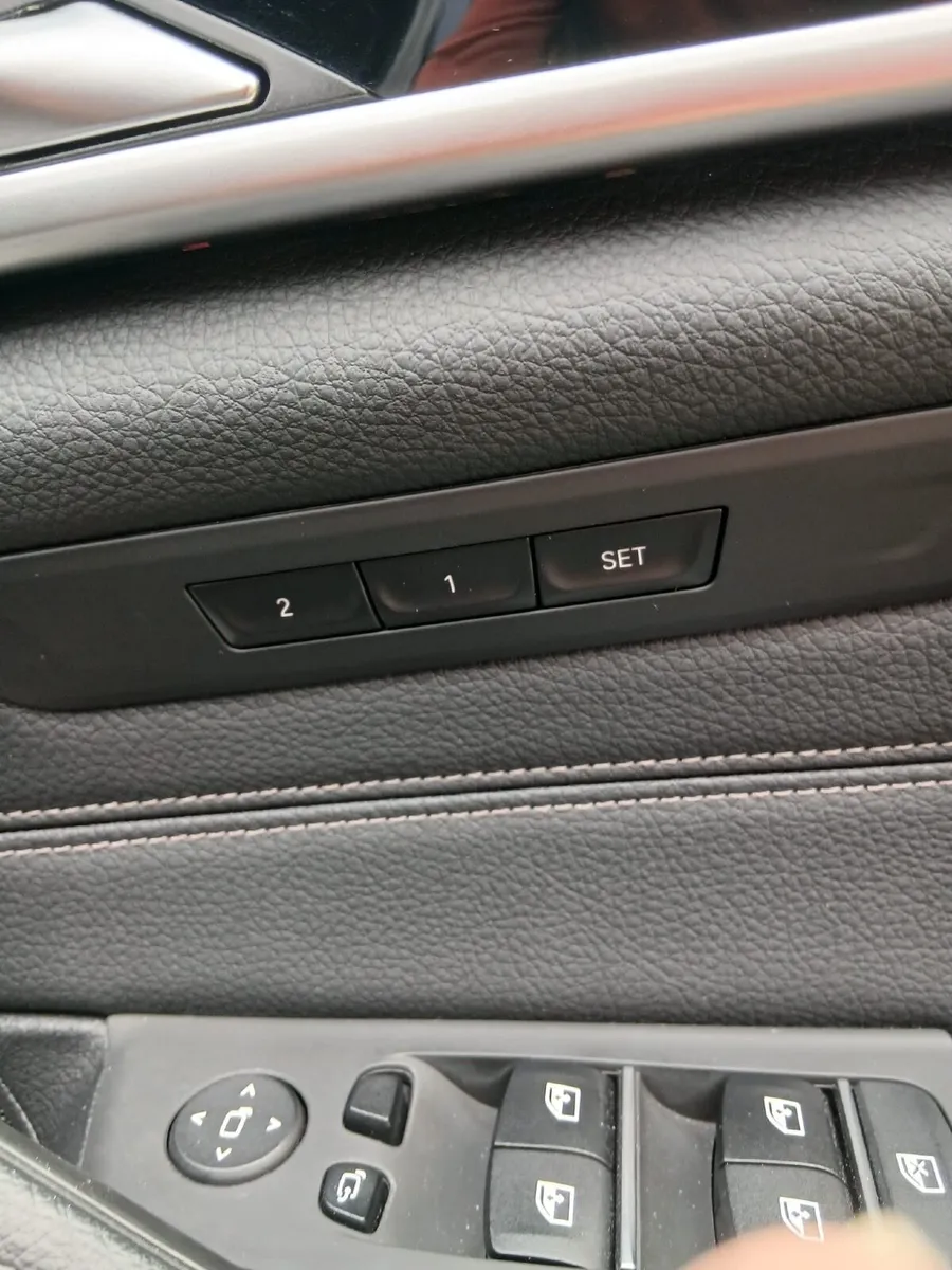 BMW 5-Series 2024 - Image 3