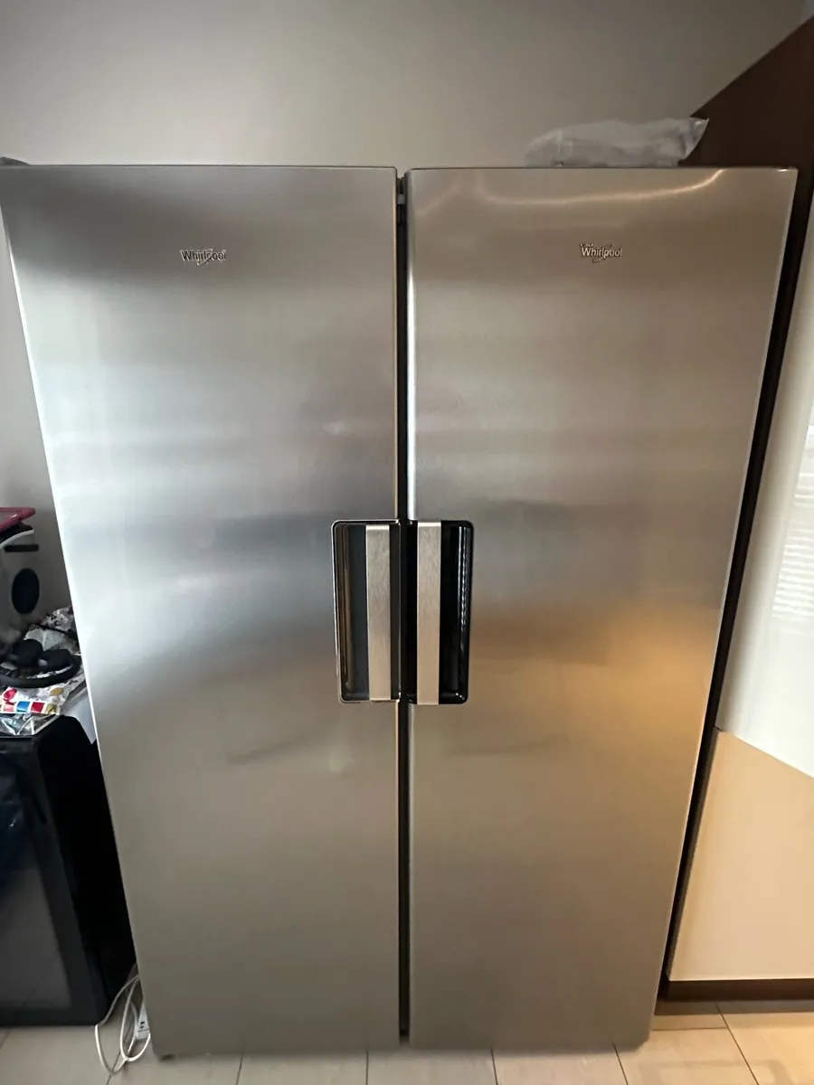 Whirlpool larder fridge and whirlpool larder freez - Image 2