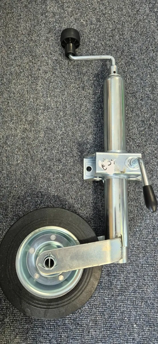 €29 Offer 48mm Jockey wheel with clamp