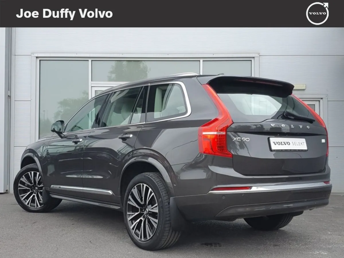 Volvo XC90 Plus Bright T8 Phev - Image 3