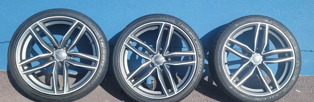 Audi Alloy Wheels - Image 3