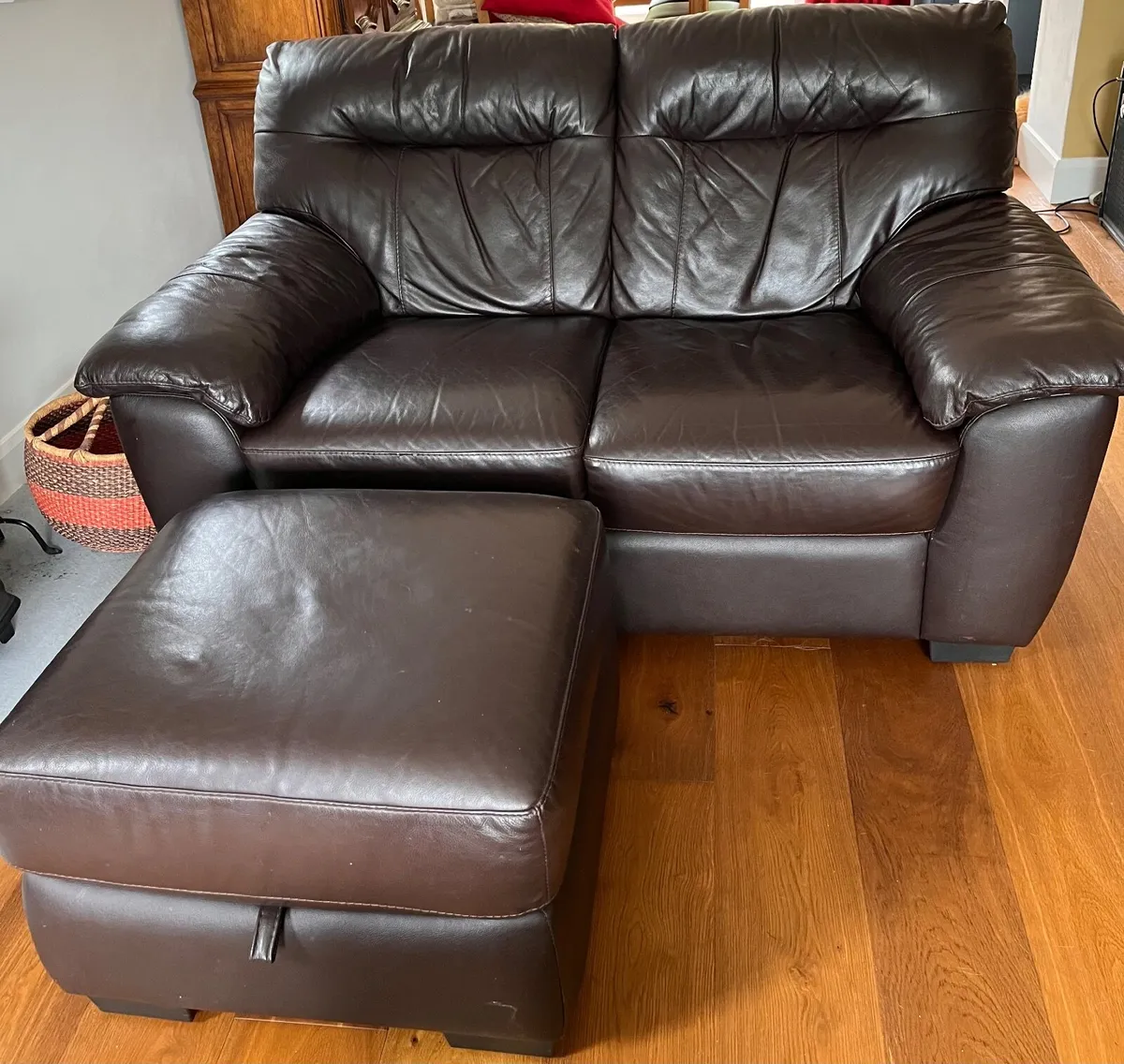 3 piece leather suite and foot rest (DFS) - Image 1